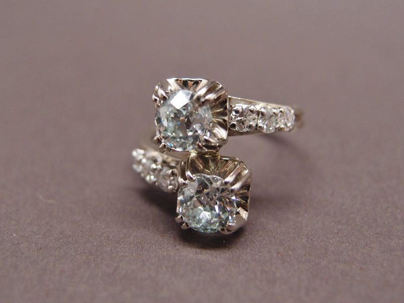 bague toi et moi , 2 diamants taille ancienne de 0.65 ct