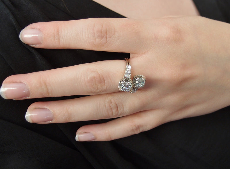 bague toi et moi , 2 diamants taille ancienne de 0.65 ct