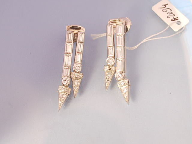Boucle d oreille art deco diamant platine
