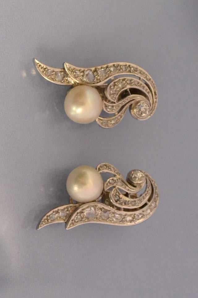 Boucle d'oreille art déco perles et diamants
