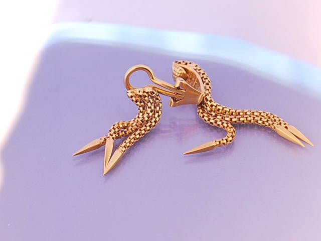 Boucles d oreille art deco en or jaune