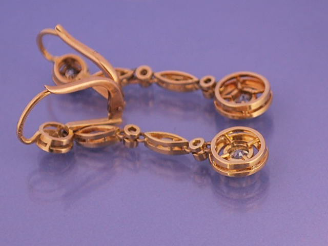 Boucles d oreille diamants platine et or 18 carat