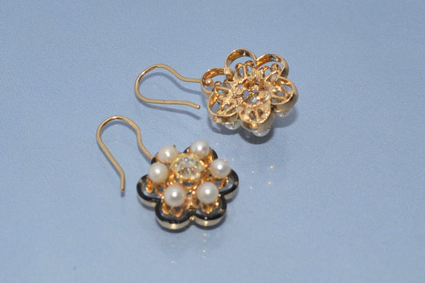 Boucles d'oreille 19ème en perle et diamants