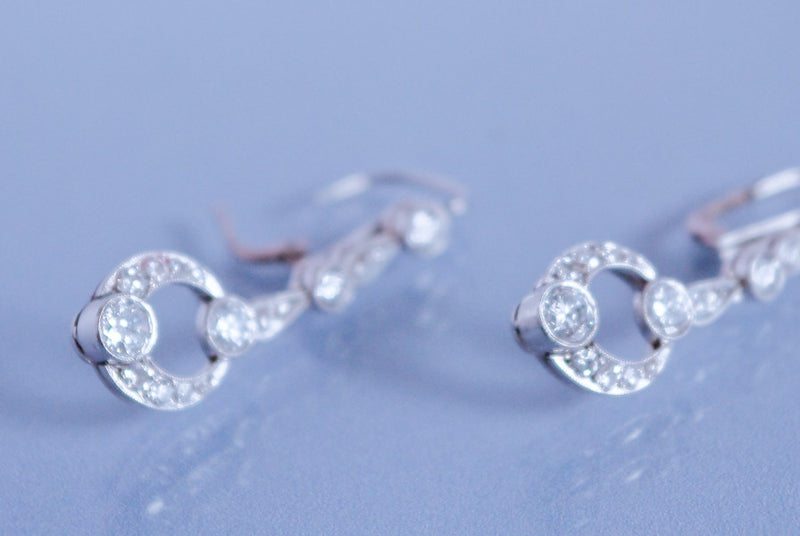 Boucles d'oreille Art déco Platine et diamants