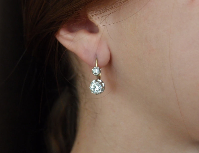 Boucles d'oreilles "dormeuses" 2 x 0.8 ct Taille ancienne
