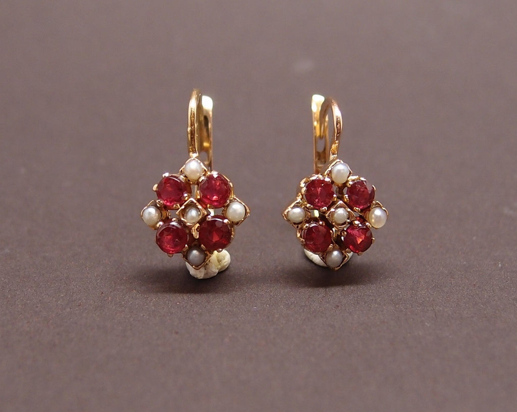 Boucles D'oreilles Or Blanc 18 Carats Rubis Et Diamant - Dormeuses Pendantes - Neuf