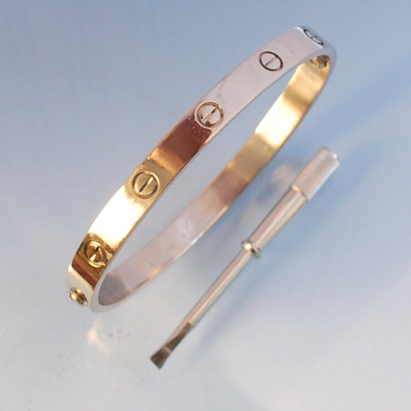 Imitation cartier 2025 love bracelet