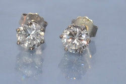 Clous d'oreille diamants 1 carat