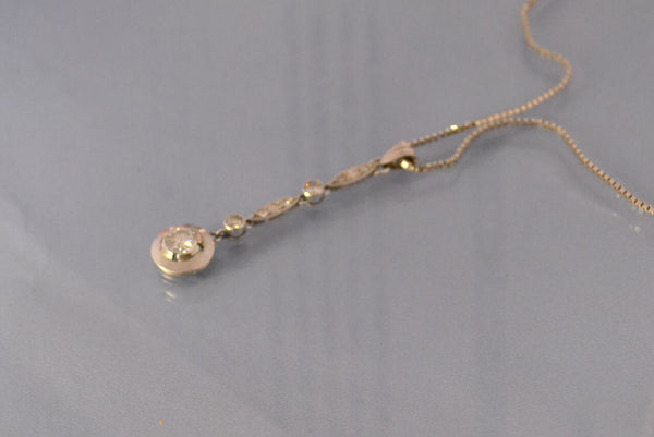Collier art déco en diamant et Or 18 k