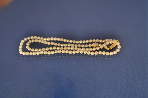 Collier de Perles Anciennes et Fermoir Or Jaune