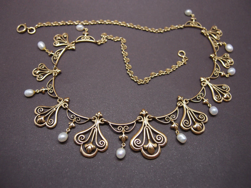 Collier "Draperie" or et perles vers 1900