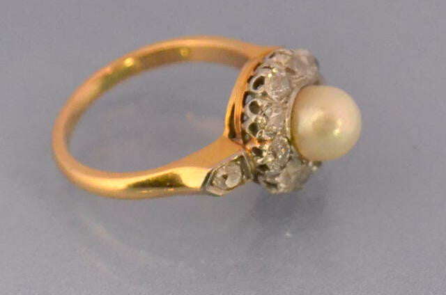 marguerite perle et diamants