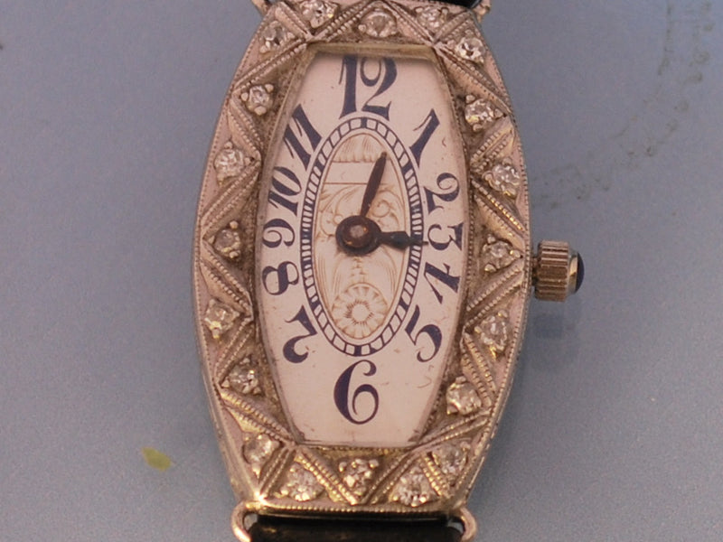 Montre ancienne platine diamants Benoit Joaillier