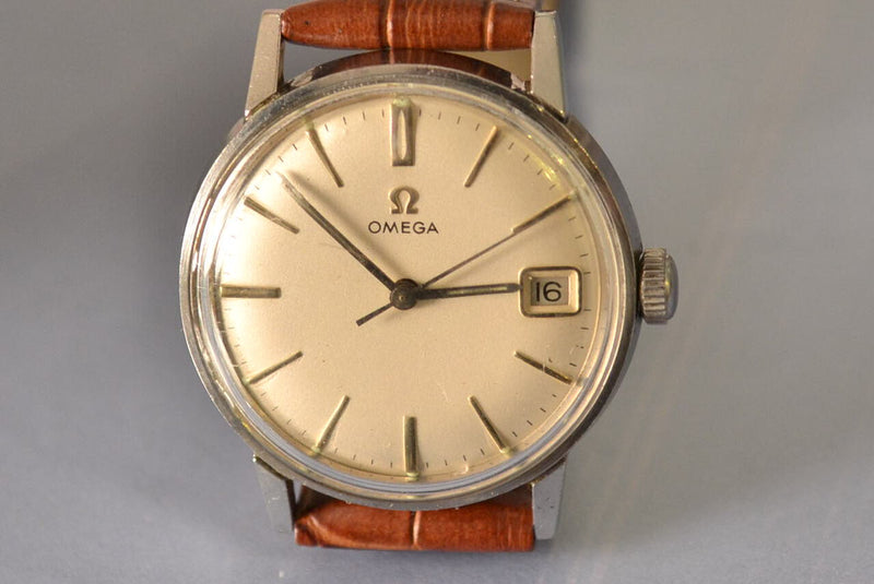montre omega acier