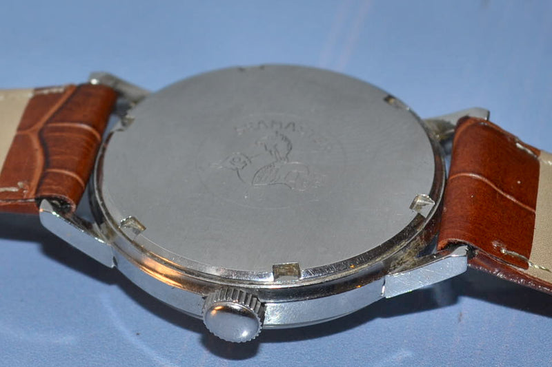 montre omega acier