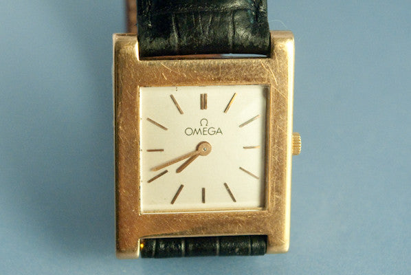 Montre Oméga Homme Carré en Or