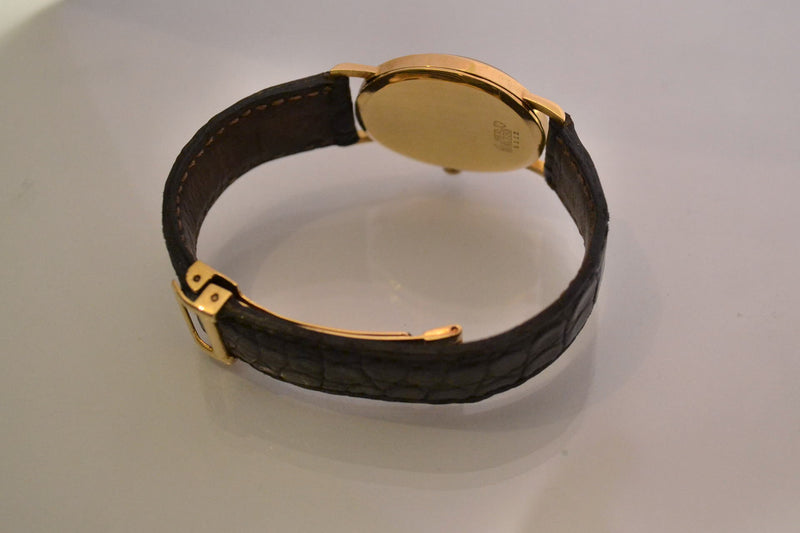 Montre Ovale Or Jaune