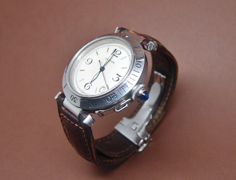Montre Pasha CARTIER acier 38 mm ;mouvement automatique avec date , bracelet cuir