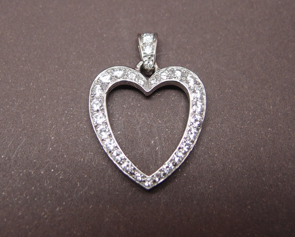 Pendentif Coeur or gris et diamants