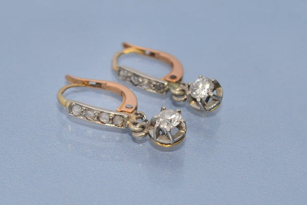 Petites dormeuse ancienne en diamants