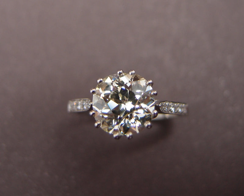 Solitaire diamant taille ancienne coussin de 2.24 ct Benoit Joaillier