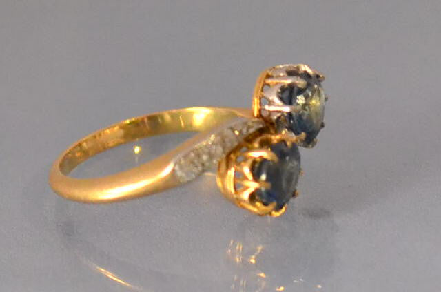 Toi et moi ancien en Saphirs et diamants
